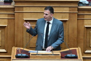 Kαραμέρος: «Έστειλαν τρένο να σφηνώσει στη γραμμή του Μετρό, όσο η ΝΔ πασχίζει καθημερινά για συγκάλυψη στα Τέμπη»