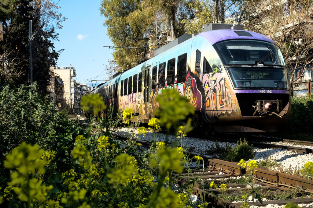 Προαστιακός: Εισαγγελική παρέμβαση για τον συρμό που μπήκε στις γραμμές του Μετρό