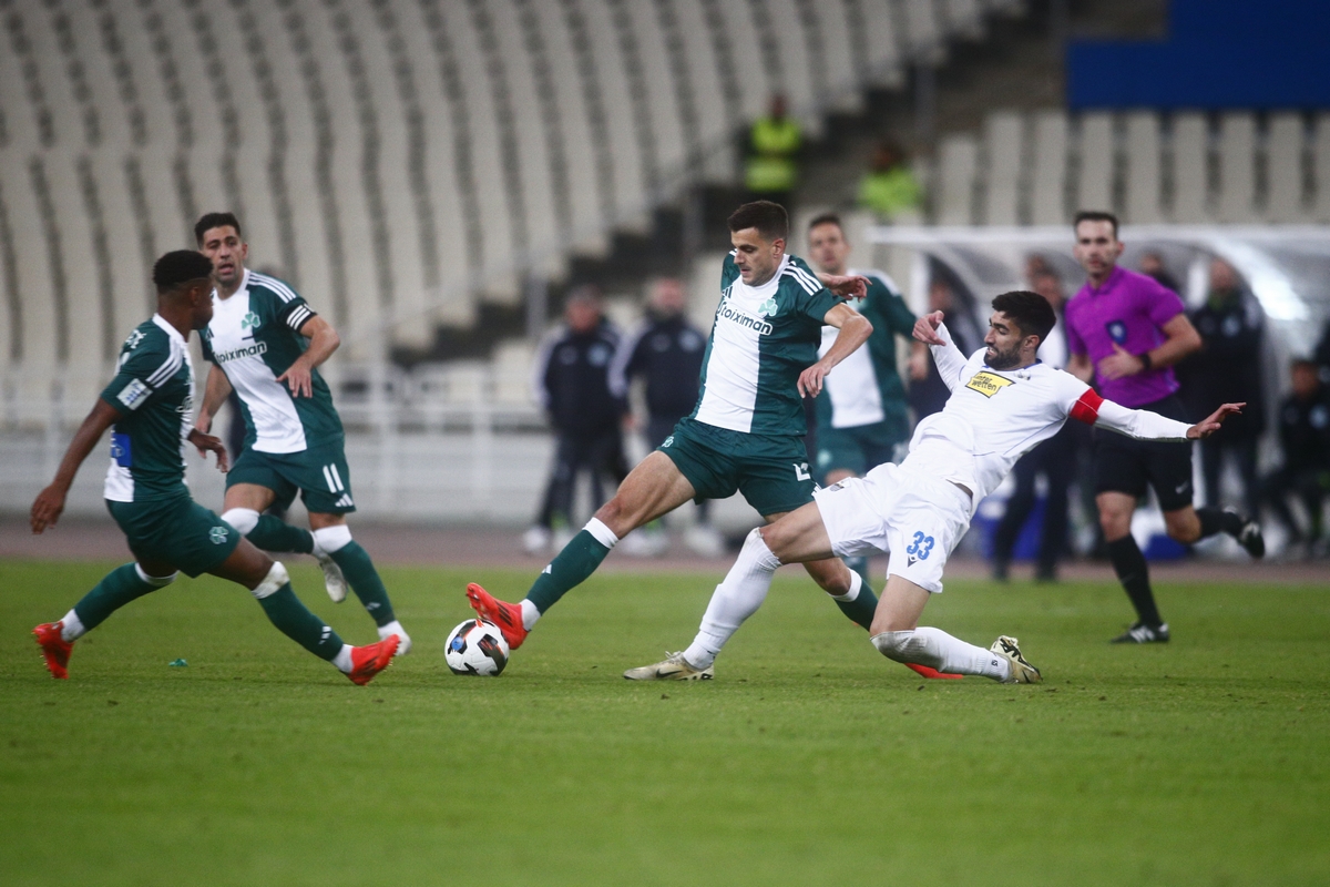 Panathinaikos – Lamia 1-0: Bakasetas got him out of trouble
 –