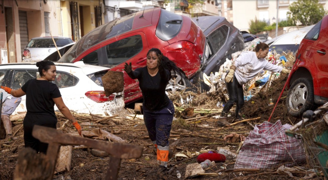 Valencia: Woman rescued after 3 days trapped in car – at least 211 dead
 –