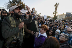 Oι ΗΠΑ παραδέχθηκαν ότι έχουν 2.000 στρατιώτες στη Συρία &#8211; Κοινή έκκληση από Τουρκία και Ιράν για συριακή ενότητα