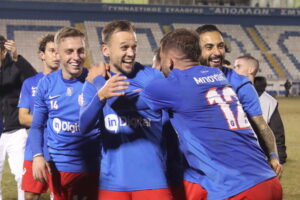 Πανιώνιος &#8211; Πανσερραϊκός 3-0: Απίθανη ανατροπή και πρόκριση με χατ τρικ Τσερίσεφ (Video)