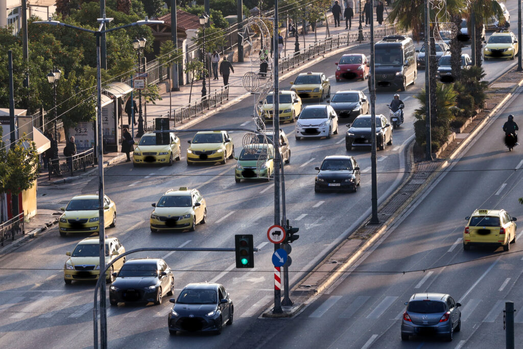 Τέλη κυκλοφορίας 2025: Πότε εκπνέει η προθεσμία – Τι ισχύει με τα πρόστιμα