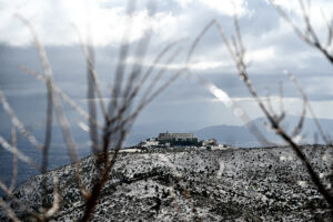 Καιρός: Νέα επιδείνωση προ των πυλών με χιόνια και ισχυρούς ανέμους &#8211; Η πρόγνωση μέχρι τη Δευτέρα (LIVE)