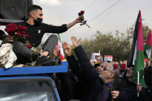 Ισραήλ &#8211; Χαμάς: Πώς επισφραγίστηκε η ιστορική συμφωνία της Γάζας με 10 λεπτά στη διάθεση των διαπραγματευτών