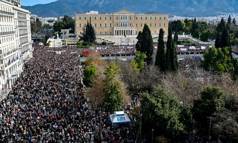 Μαθήματα δημοσιογραφικής δεοντολογίας από την ΕΡΤ