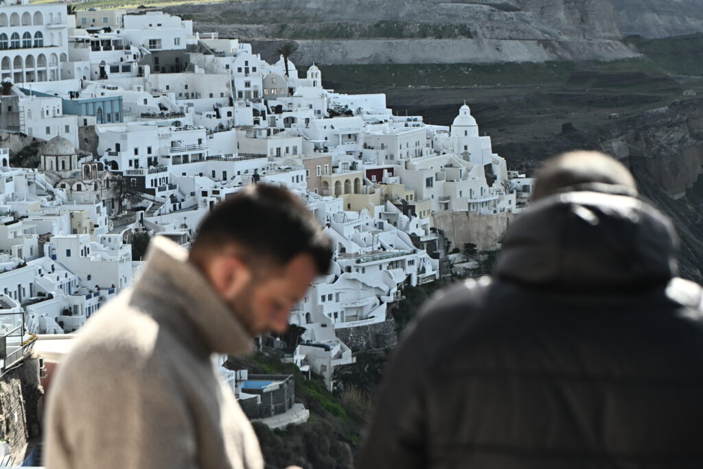 ΕΚΠΑ για Σαντορίνη: Σταδιακή αποκλιμάκωση ή 6 Ρίχτερ τα δύο σενάρια για τους σεισμούς