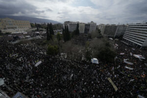 Έγκλημα Τέμπη: Άλλες διαδηλώσεις είδε ο Μαρινάκης &#8211; Επαινεί την ΕΛ.ΑΣ που «αντέδρασε ψύχραιμα»