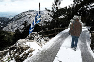 Κακοκαιρία Coral: Πού θα χιονίσει τις επόμενες ώρες &#8211; Νέοι χάρτες (LIVE)