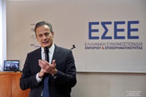 Στ. Καφούνης: Κακή χρονιά για το εμπόριο το 2024, τι δράσεις αναλαμβάνει η ΕΣΕΕ