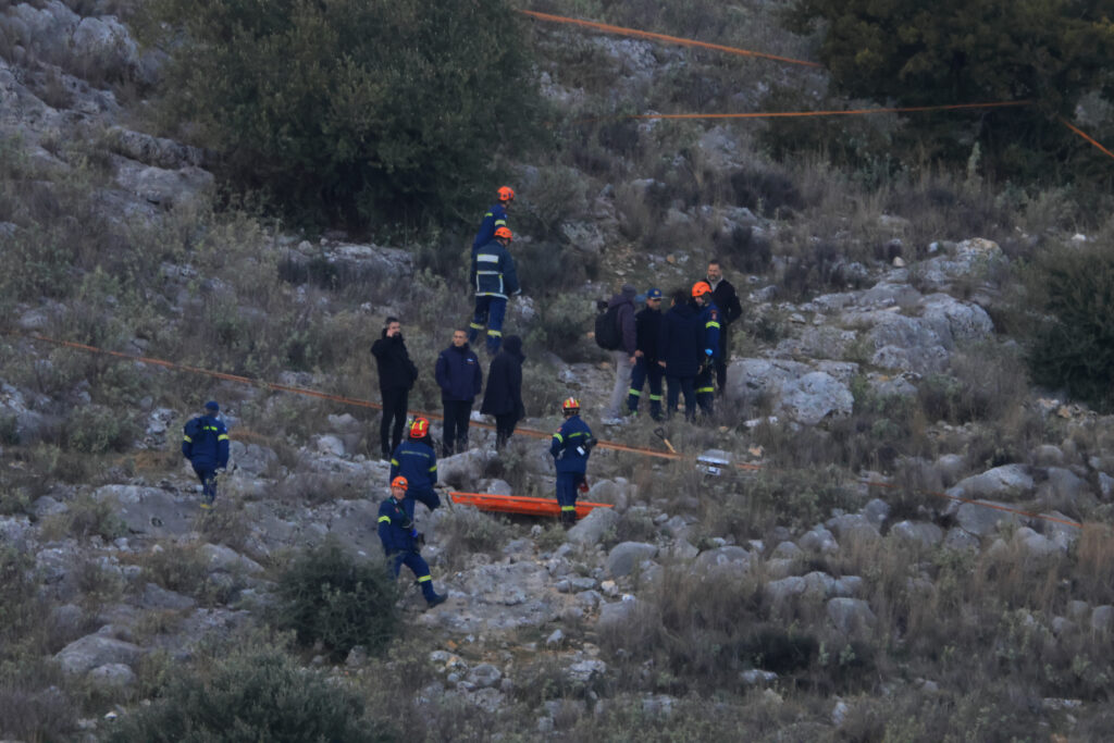 Βασίλης Καλογήρου: «Απομακρυσμένο το σενάριο αυτοχειρίας» – Τι εκτιμά ο ιατροδικαστής Δ. Γαλεντέρης (Video)