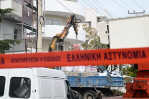 Εργατικό δυστύχημα στη Βούλα: Νεκρός ο 28χρονος χειριστής του γερανού που χτυπήθηκε από ρεύμα