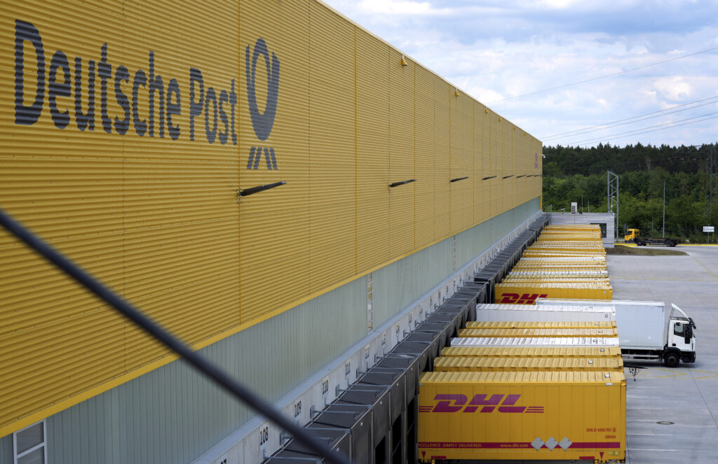 Deutsche Post: Κύμα απολύσεων στα γερμανικά ταχυδρομεία – Καταργούνται 8.000 θέσεις εργασίας